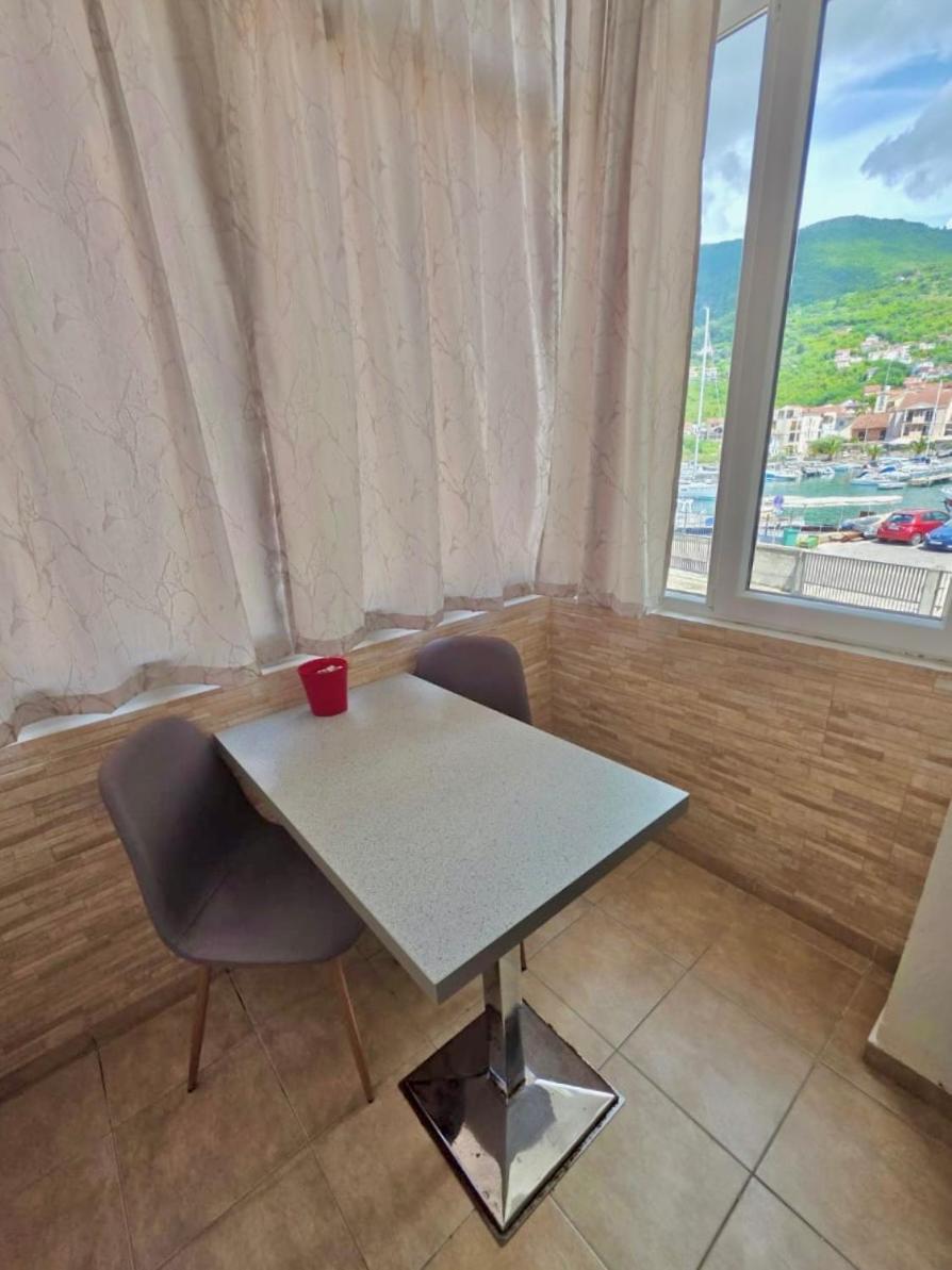 Villa Nela Tivat Kültér fotó